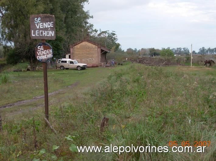 Foto: Estación Villa Numancia - Casa Auxiliares - Guernica (Buenos Aires), Argentina