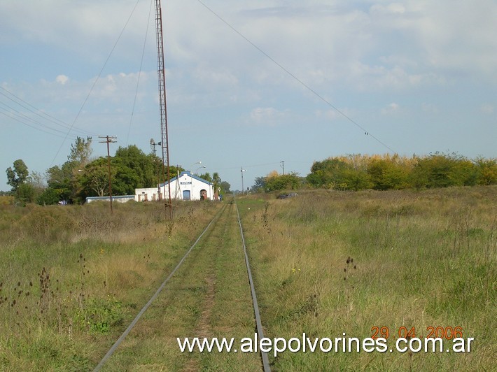 Foto: Estacion Zapiola - Zapiola (Buenos Aires), Argentina