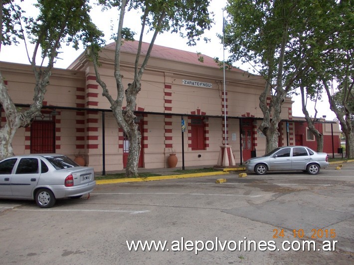 Foto: Estación Zarate FCCBA - Zarate (Buenos Aires), Argentina