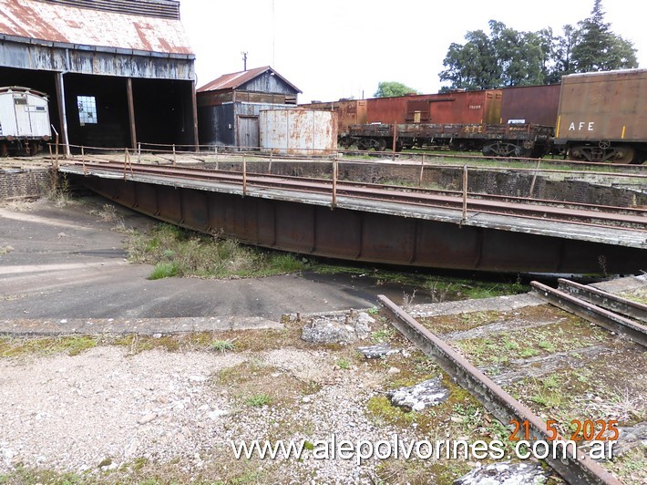 Foto: Estación Nico Pérez - Mesa Giratoria - Jose Batlle y Ordoñez (Lavalleja), Uruguay