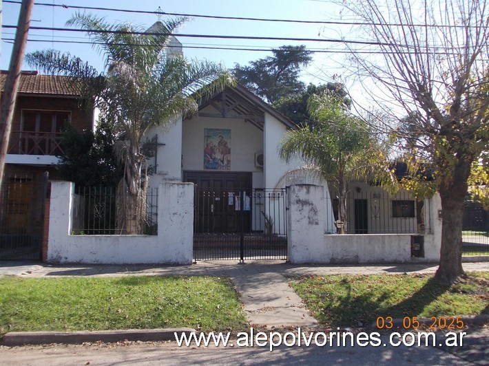 Foto: Moreno - Iglesia Sagrada Familia - Moreno (Buenos Aires), Argentina