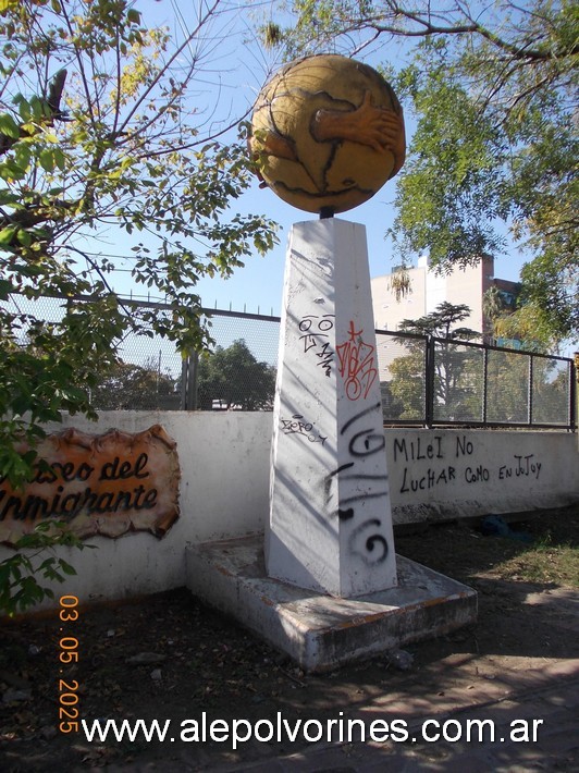 Foto: Moreno - Paseo del Inmigrante - Moreno (Buenos Aires), Argentina
