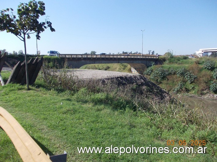 Foto: Paso del Rey - Puente Ruta N°7 sobre Rio Reconquista - Paso del Rey (Buenos Aires), Argentina