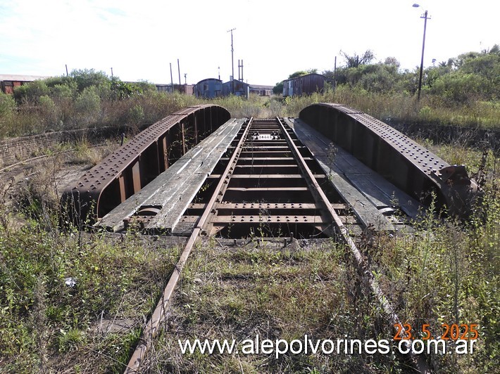 Foto: Estación Treinta y Tres - Mesa Giratoria - Treinta y Tres, Uruguay