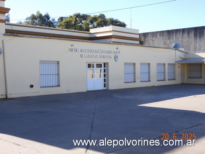 Foto: Carabelas - Escuela Primaria Bernardino Rivadavia - Carabelas (Buenos Aires), Argentina