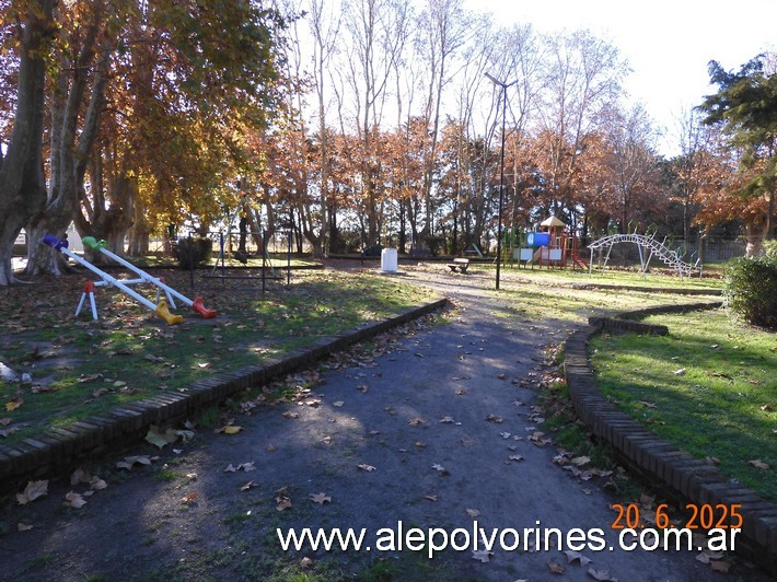 Foto: Carabelas - Plaza Néstor Delfino - Carabelas (Buenos Aires), Argentina
