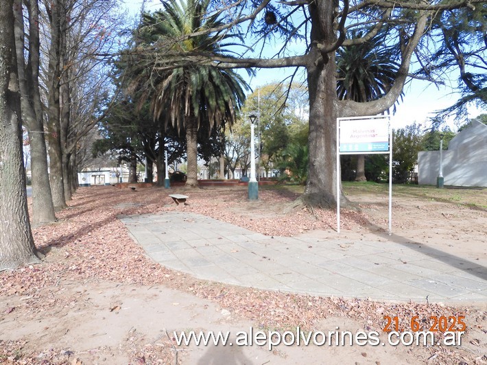 Foto: Agustina - Plaza Malvinas Argentinas - Agustina (Buenos Aires), Argentina
