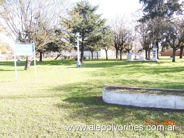 Foto: Fortín Tiburcio - Plaza Islas Malvinas - Fortín Tiburcio (Buenos Aires), Argentina
