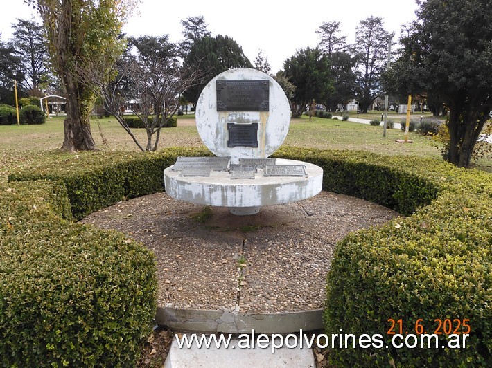 Foto: Ascensión - Plaza Vicente Lopez - Ascension (Buenos Aires), Argentina