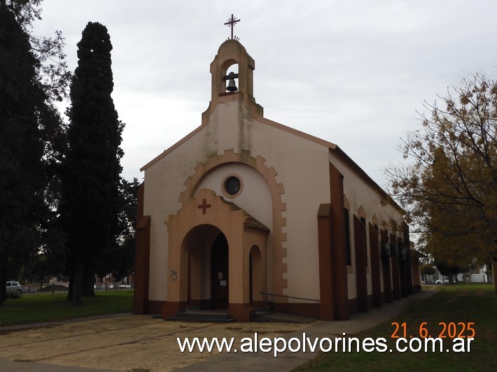Foto: Ferre - Iglesia Maria Auxiliadora - Ferre (Buenos Aires), Argentina