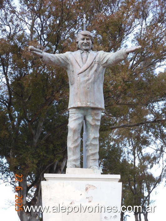 Foto: Junín - Monumento a Sandro - Junin (Buenos Aires), Argentina