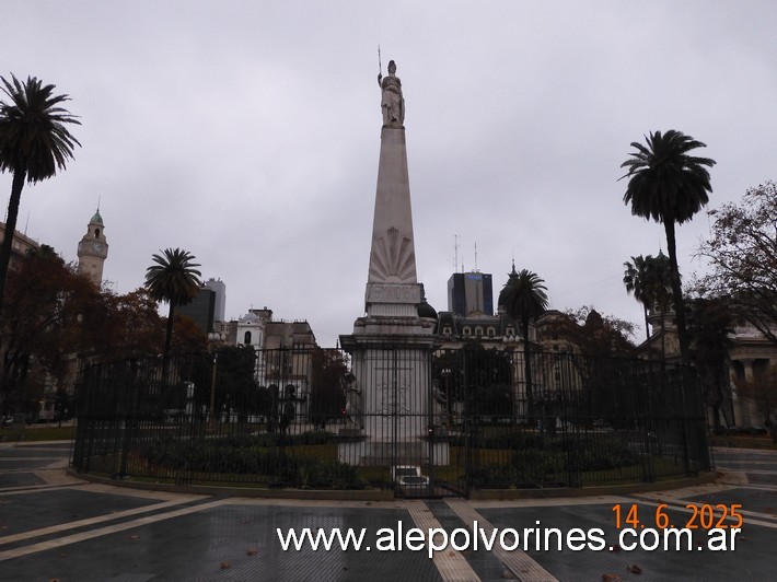Foto: Monserrat - Pirámide de Mayo - Montserrat (Buenos Aires), Argentina