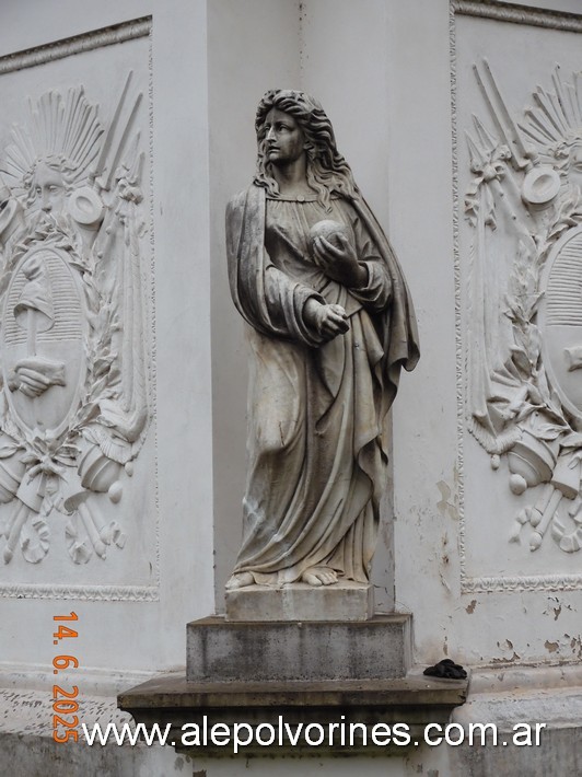 Foto: Monserrat - Pirámide de Mayo - Montserrat (Buenos Aires), Argentina