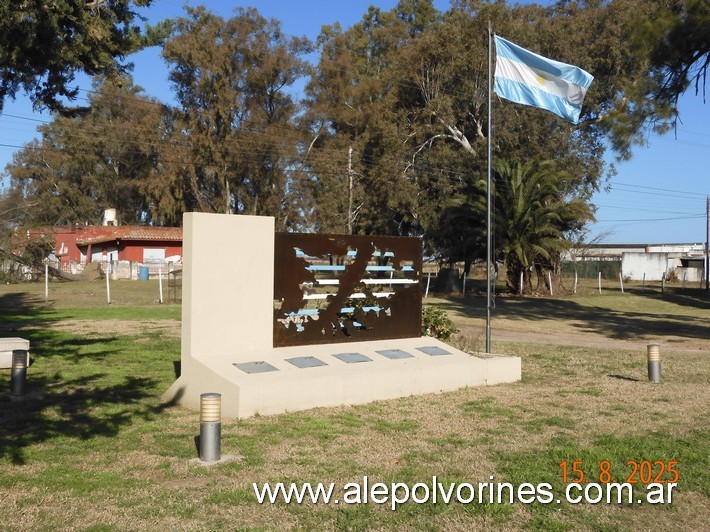 Foto: San Antonio de Litin - Monumento a Malvinas - San Antonio de Litin (Córdoba), Argentina