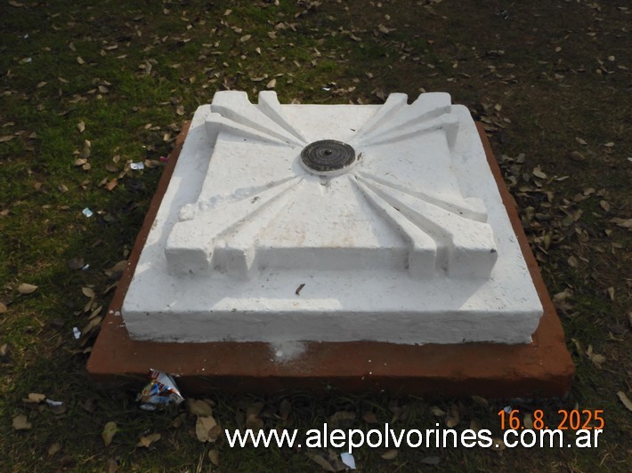 Foto: Villa del Transito - Punto Nodal IGM N°150 - Villa del Transito (Córdoba), Argentina