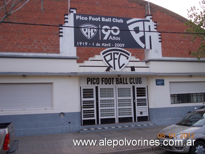 Foto: Pico Foot Ball Club de General Pico - General Pico (La Pampa), Argentina