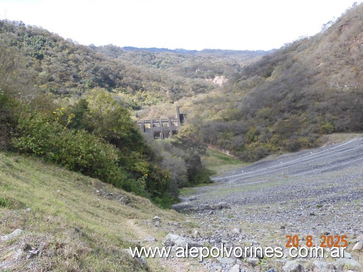 Foto: Dique El Cadillal - Usina - El Cadillal (Tucumán), Argentina