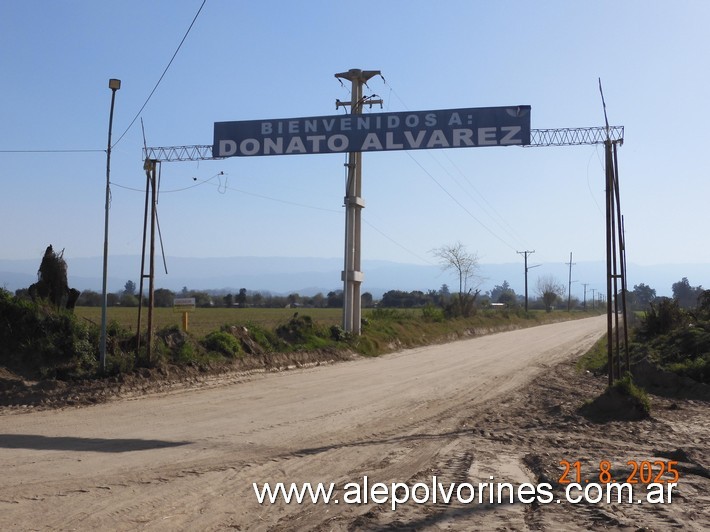 Foto: Donato Álvarez - Acceso - Donato Álvarez (Tucumán), Argentina