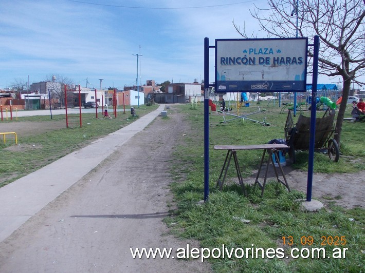 Foto: Trujui - Plaza Rincón de Haras - Trujui (Buenos Aires), Argentina
