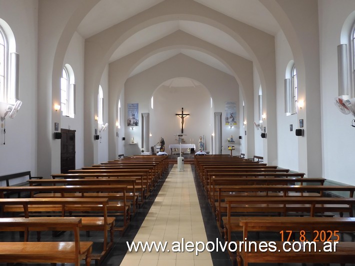 Foto: Las Peñas - Iglesia San Roque - Las Peñas (Córdoba), Argentina