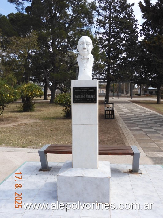 Foto: Las Peñas - Busto Rolando Abregu - Las Peñas (Córdoba), Argentina