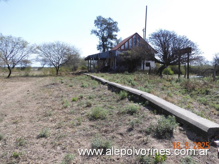 Foto: Estación La Donosa - Pérez de Zurita (Santiago del Estero), Argentina