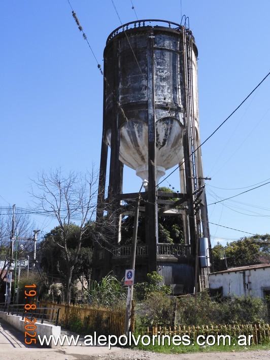 Foto: Tafi Viejo - Talleres Ferroviarios - Tanque - Tafi Viejo (Tucumán), Argentina