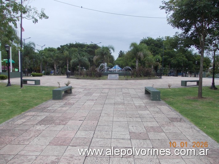 Foto: El Talar - Plaza Hipólito Yrigoyen - El Talar (Buenos Aires), Argentina