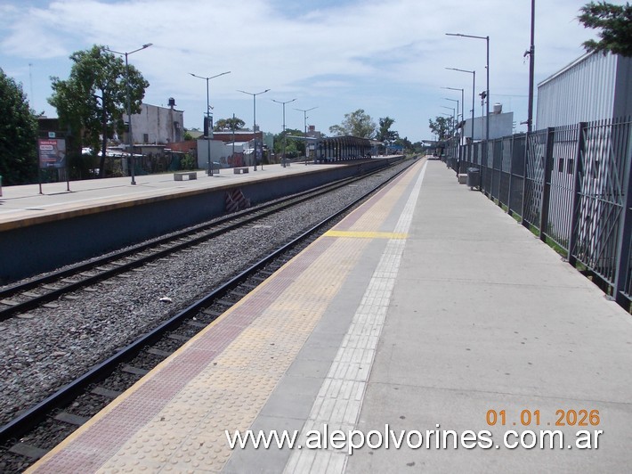 Foto: Estación Los Polvorines - Los Polvorines (Buenos Aires), Argentina