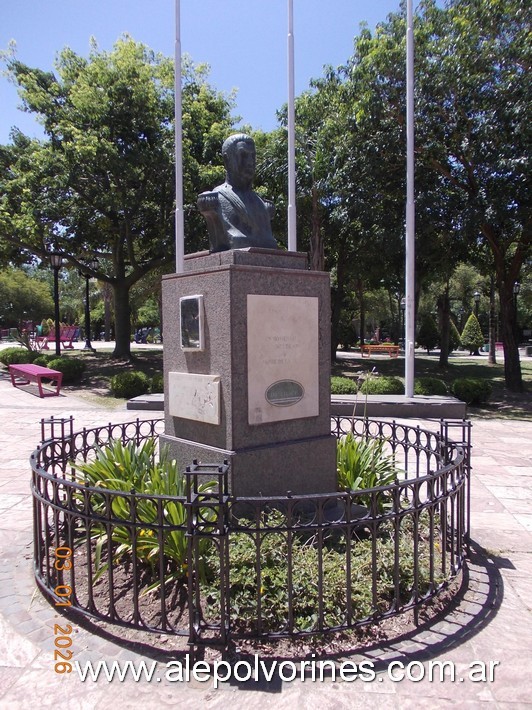 Foto: Benavidez - Plaza San Martin - Benavidez (Buenos Aires), Argentina