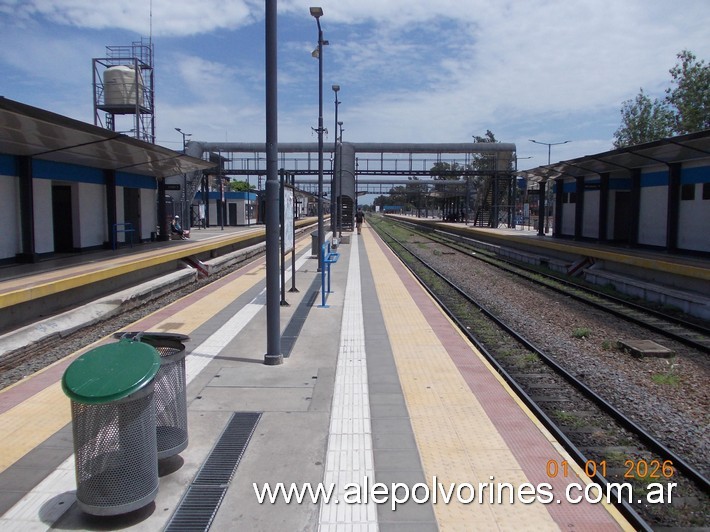 Foto: Estación Grand Bourg - Grand Bourg (Buenos Aires), Argentina
