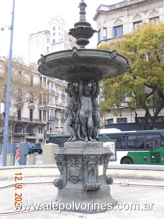 Foto: Montserrat - Fuente Monumental - Montserrat (Buenos Aires), Argentina
