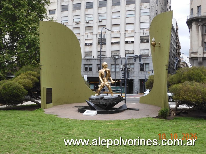 Foto: Montserrat - Monumento a los Caídos en Malvinas - Montserrat (Buenos Aires), Argentina
