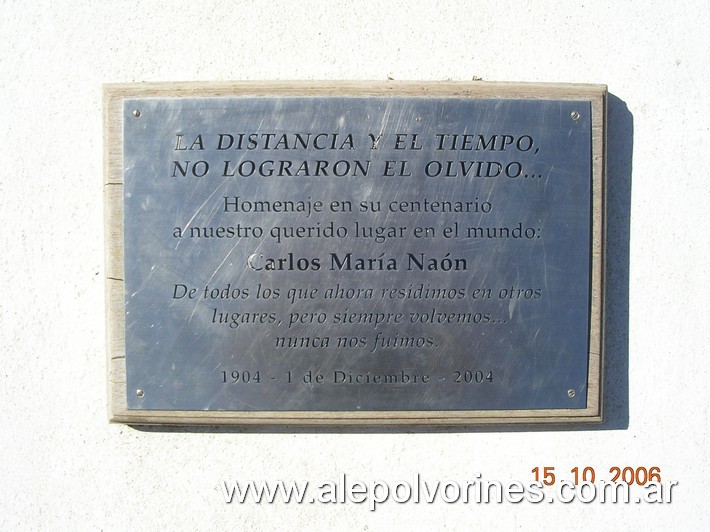 Foto: Plaza de Carlos María Naon - Carlos María Naon (Buenos Aires), Argentina
