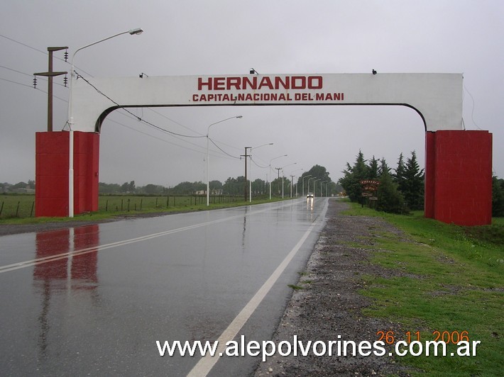 Foto: Llegando a Hernando - prov. Cordoba - Hernando (Córdoba), Argentina
