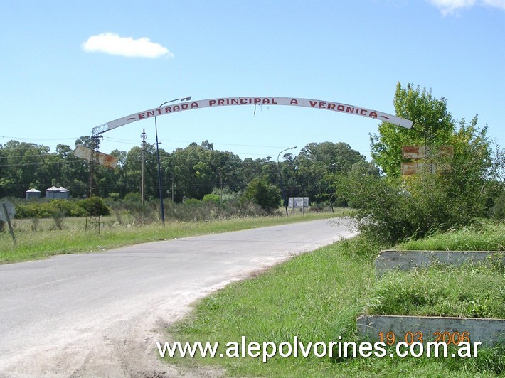 Foto: Veronica - Arco de entrada a la ciudad - Veronica (Buenos Aires), Argentina
