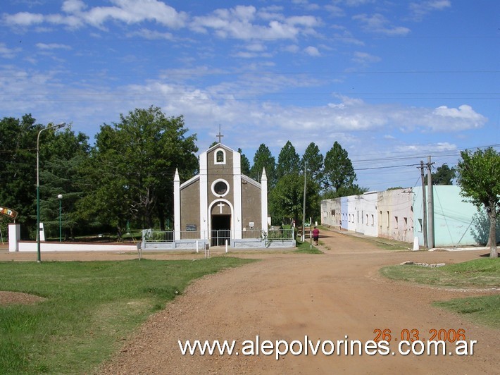 Foto: Pueblo Liebig - Iglesia Sagrado Corazón - Liebig (Entre Ríos), Argentina