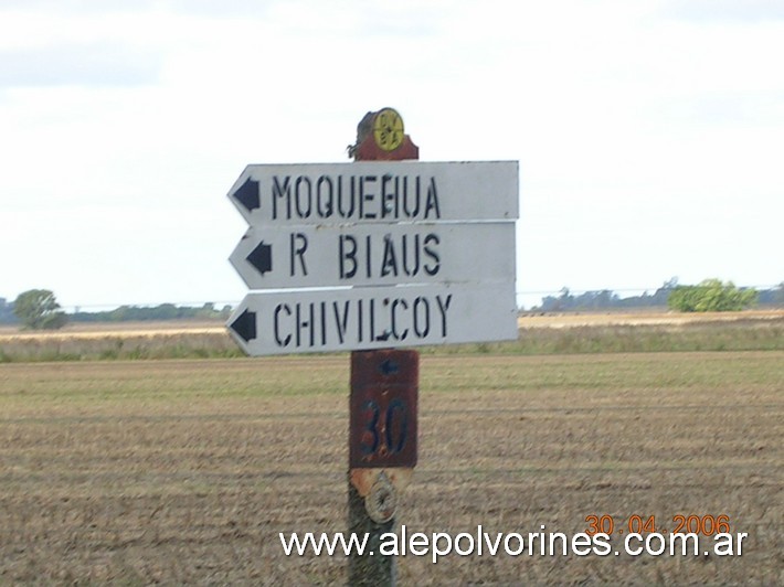 Foto: Moquehua - Ruta 30 - Moquehua (Buenos Aires), Argentina