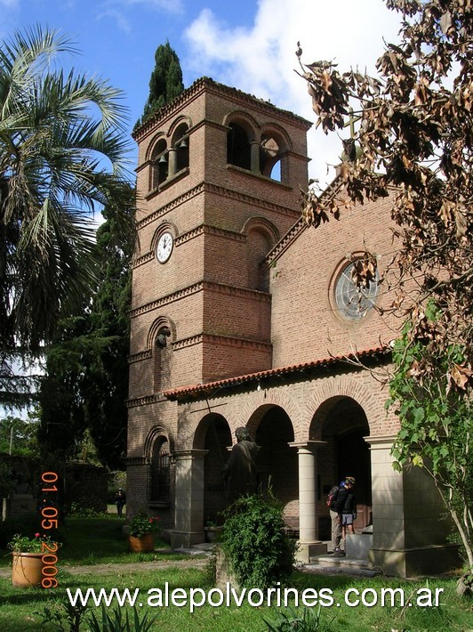 Foto: Antonio Carboni - Parroquia Sagrada Familia - Antonio Carboni (Buenos Aires), Argentina
