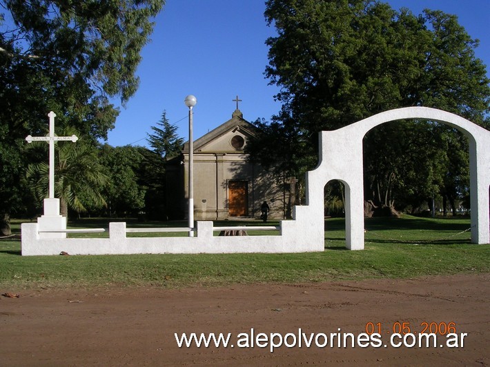 Foto: Norberto de la Riestra - Iglesia Santa Catalina de Siena - Norberto de la Riestra (Buenos Aires), Argentina