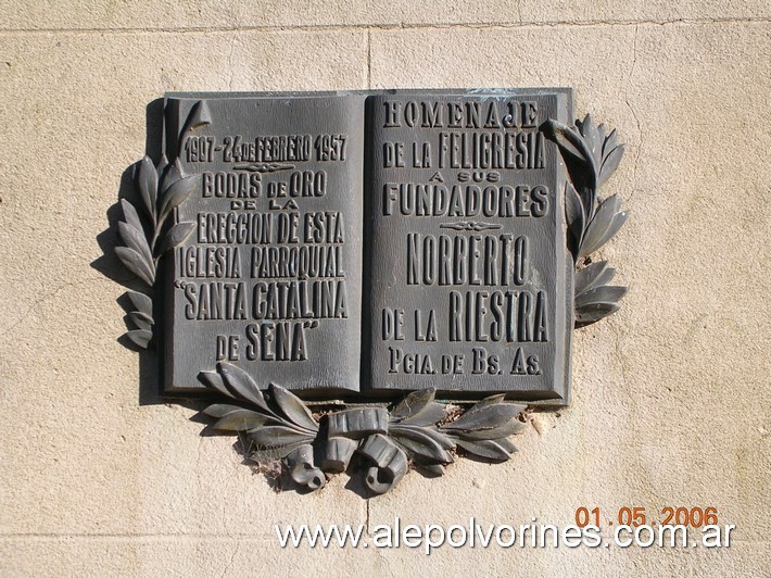 Foto: Norberto de la Riestra - Iglesia Santa Catalina de Siena - Norberto de la Riestra (Buenos Aires), Argentina