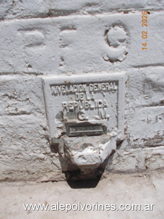 Foto: Los Polvorines - Punto Nivelación IGM - Los Polvorines (Buenos Aires), Argentina