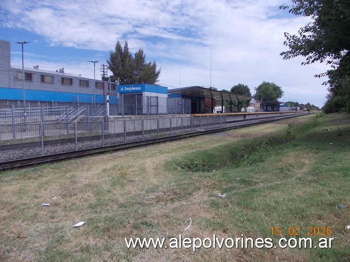 Foto: Estación Adolfo Sourdeaux - Adolfo Sourdeaux (Buenos Aires), Argentina