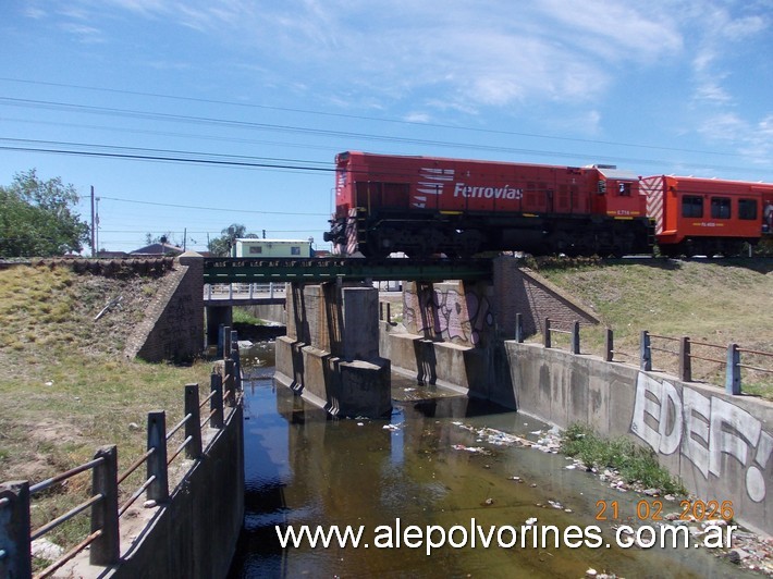 Foto: Grand Bourg - Puente FC Belgrano sobre arroyo Claro - Grand Bourg (Buenos Aires), Argentina