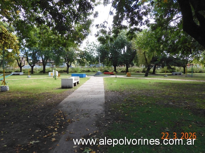 Foto: Mechita - Plaza Barrio Ferroviario - Mechita (Buenos Aires), Argentina