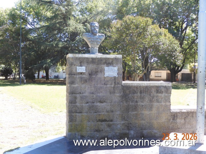 Foto: Bragado - Plaza Martin Guemes - Bragado (Buenos Aires), Argentina