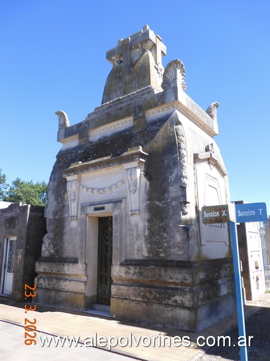 Foto: Bragado - Cementerio - Bragado (Buenos Aires), Argentina