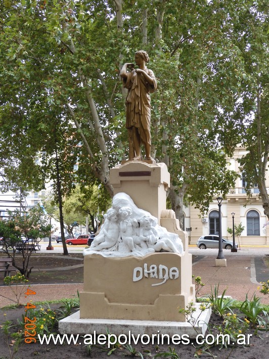 Foto: Gualeguaychú - Plaza San Martin - Monumento Diana Cazadora - Gualeguaychú (Entre Ríos), Argentina