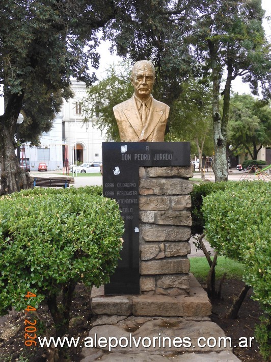 Foto: Gualeguaychú - Plaza Belgrano - Busto Pedro Jurado - Gualeguaychú (Entre Ríos), Argentina