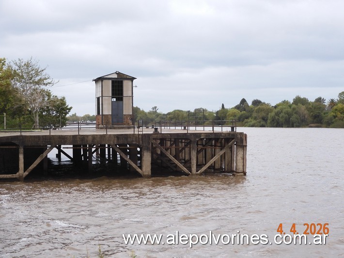 Foto: Gualeguaychú - Muelle Ex Frigorífico - Gualeguaychú (Entre Ríos), Argentina